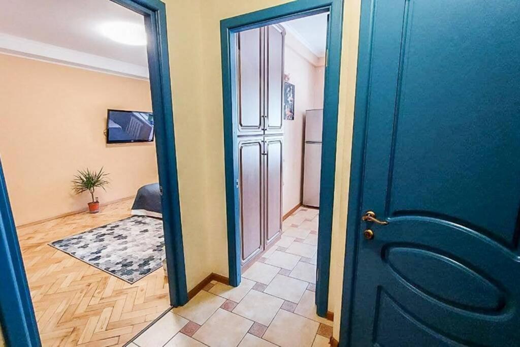 شقة Cozy Flat كييف المظهر الخارجي الصورة