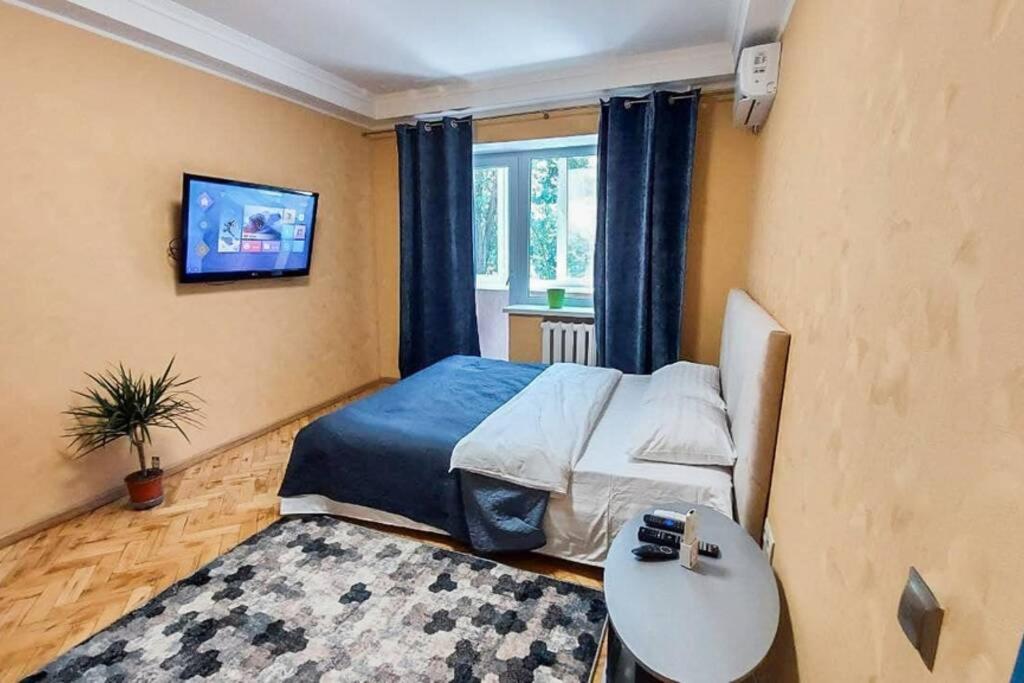 شقة Cozy Flat كييف المظهر الخارجي الصورة